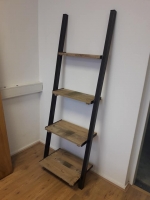 Wandrek trap - sloophout en staal